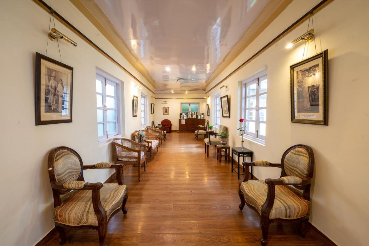 Hotel Woodpark ชิมลา ภายนอก รูปภาพ
