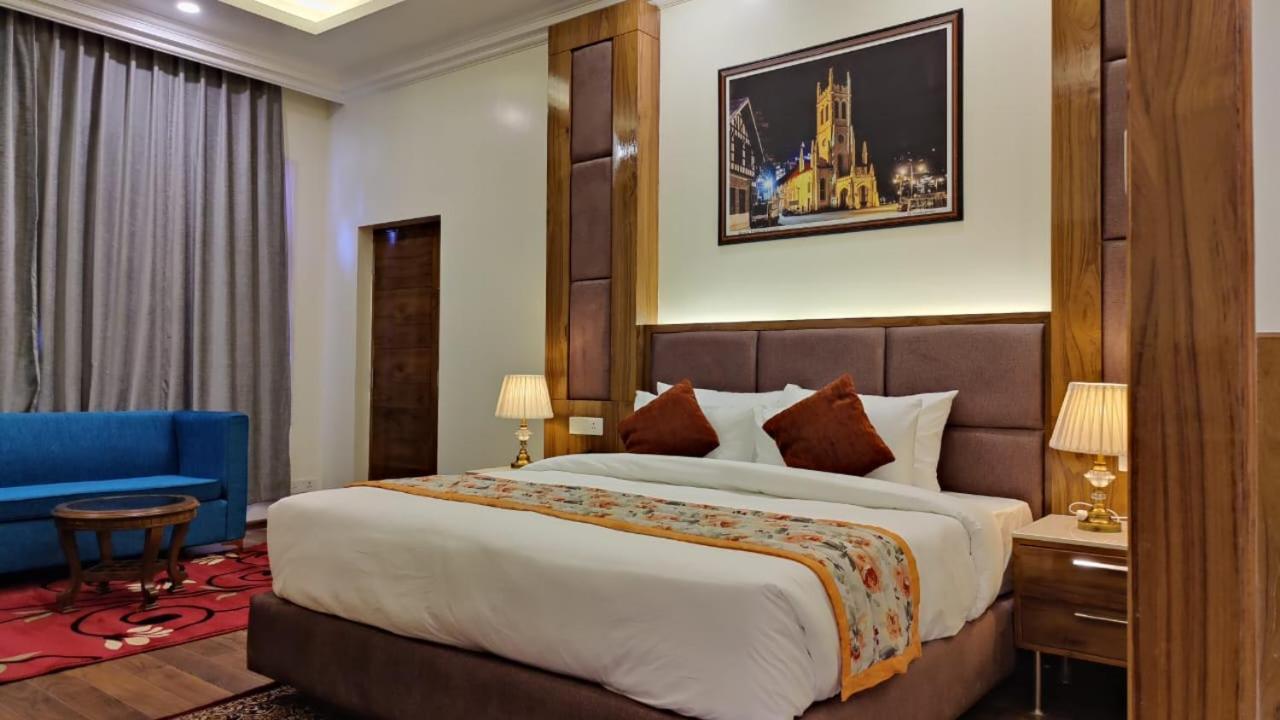 Hotel Woodpark ชิมลา ภายนอก รูปภาพ