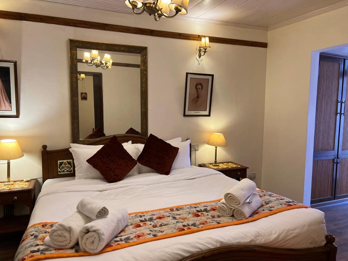 Hotel Woodpark ชิมลา ภายนอก รูปภาพ