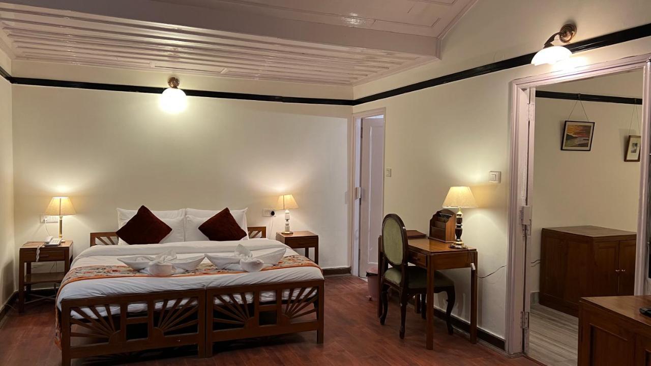 Hotel Woodpark ชิมลา ภายนอก รูปภาพ