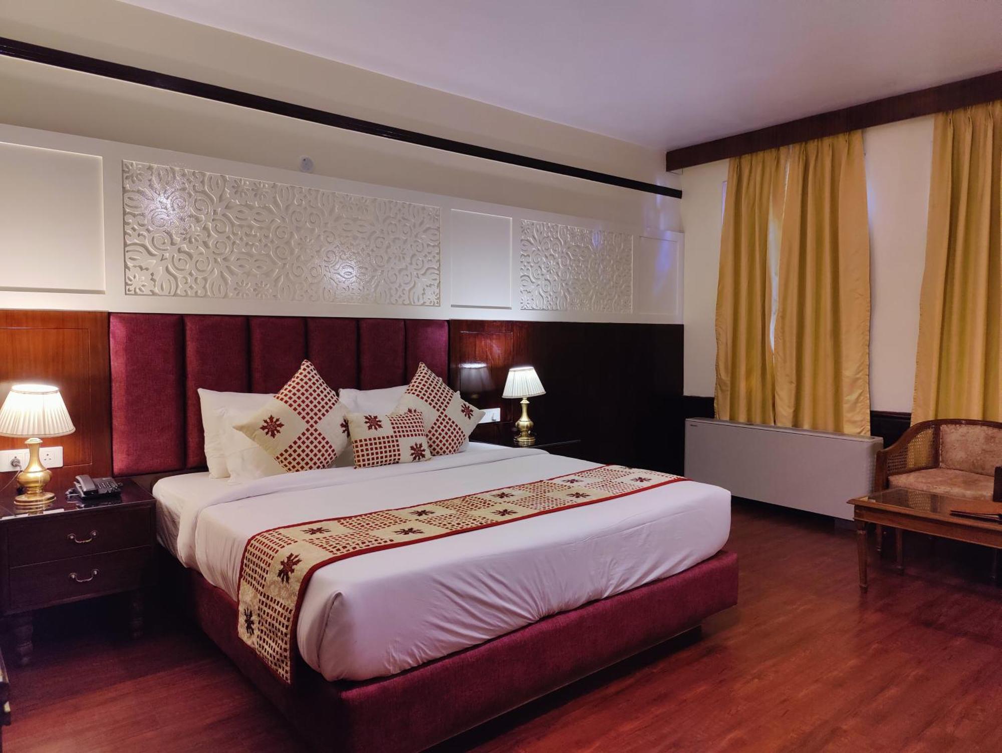 Hotel Woodpark ชิมลา ภายนอก รูปภาพ